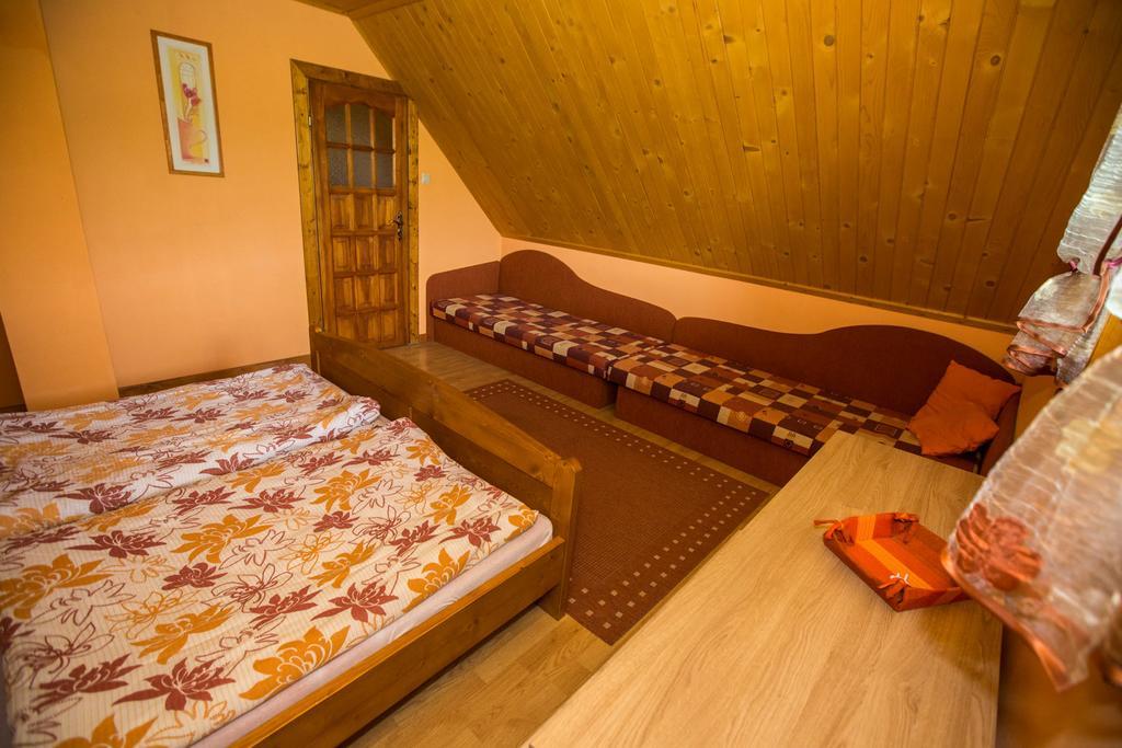 Chata Benusovce Liptovsky Trnovec Bagian luar foto